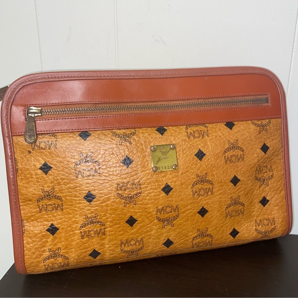 Beautiful MCM pouch or clutch!